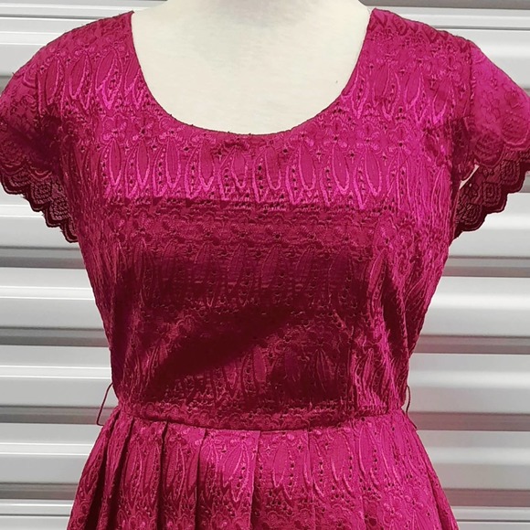 Flying Tomato Dress - Picture 8 of 8